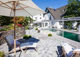 Romantik Hotel Neuhaus 3