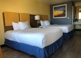 Days Inn by Wyndham Hayward Airport 5