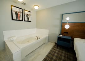 AmericInn by Wyndham Tomahawk 5