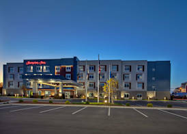 Hampton Inn by Hilton Green Bay Stadium 2