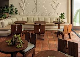 Casa Loma Beach Hotel 2