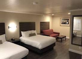 El Castell Motel 5