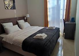 SQUARE HOTEL 5