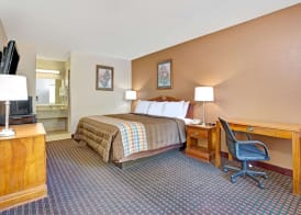 Days Inn by Wyndham Hernando 4