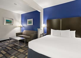Best Western Galleria Inn & Suites 4