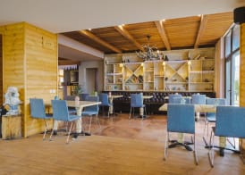 Cornelia Deluxe Residence 3