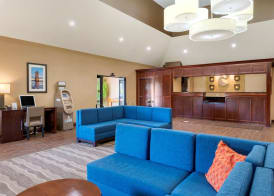 Comfort Inn & Suites Cincinnati Eastgate 3