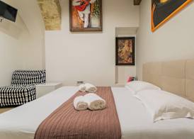 Bari Red Rooms by Wonderful Italy 4