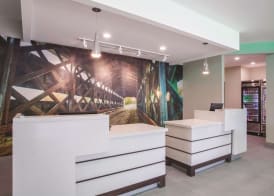 La Quinta Inn & Suites by Wyndham Cullman 4