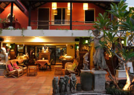 Villa Cha-Cha Banglumphu 2