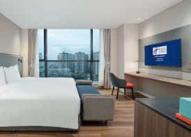 Holiday Inn Express Chengdu Pidu by IHG 2