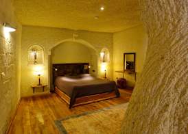 Seki Cave Hotel 4