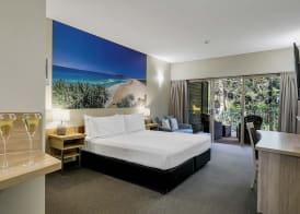 Kingfisher Bay Resort 4