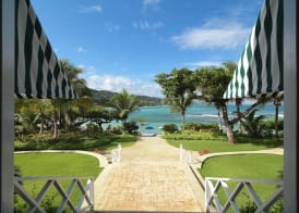 Round Hill Hotel & Villas 2