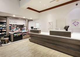 Hilton Garden Inn Chicago North Shore/Evanston 5