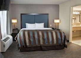 Wingate by Wyndham Savannah Pooler 5