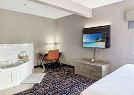 Reston Inn & Suites 5