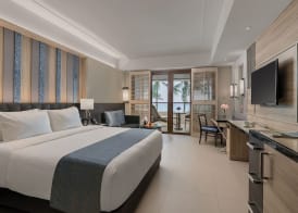 Henann Palm Beach Resort 5