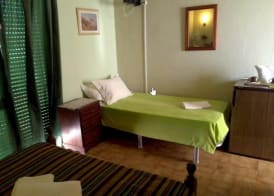 Guest House Pacifica 5