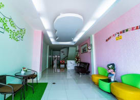 OYO 75377 Check In House 2