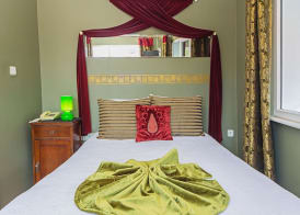 Modern Sultan Hotel 3