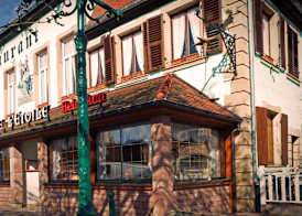 Logis Hôtel Restaurant Hostellerie de l'Étoile 3