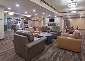 Best Western Plus Lincoln Inn & Suites 2