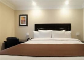 Raincross Hotel Riverside 3