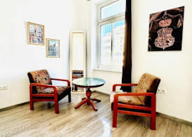 Cozy Studio Apartment Near FAC Platz 2