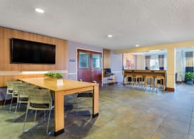 Microtel Inn & Suites by Wyndham Lillington/Campbell University 2