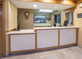 Super 8 by Wyndham Remington 2