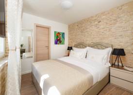 Agava Lux Rooms&Pool 5