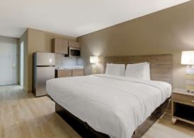 Suburban Studios North 5