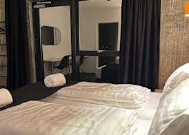 Seljavellir Guesthouse 3