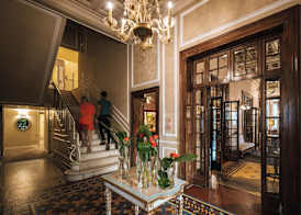 Hotel De La Ville 3