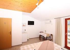 Rooms and Apartment Matosevic 4