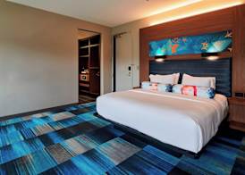 Aloft by Marriott Cleveland Airport 4