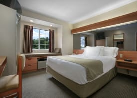 Microtel Inn & Suites by Wyndham Uncasville Casino Area 3