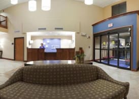 Holiday Inn Express & Suites SUFFOLK by IHG 2