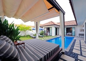 Pantai Indah Lagoi Bintan 4