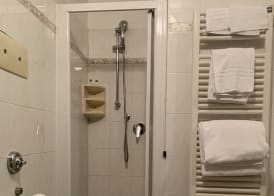 Hotel Villa Sara 4