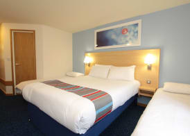 Travelodge Manchester Central 3