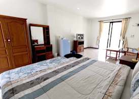 Lotus Friendly Hotel 4