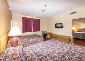 Ocean Beach Suites 2