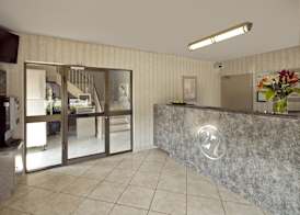 Stay Inn Express Toronto 3
