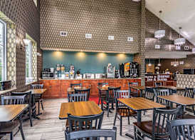Rodeway Inn & Suites Ithaca Area 5