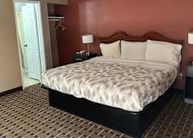 Americas Best Value Inn Franklin 4