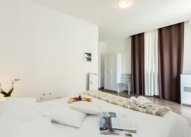 The Leoncino Hotel 5