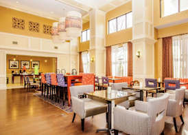 Hampton Inn & Suites Sevierville @ Stadium Drive 3
