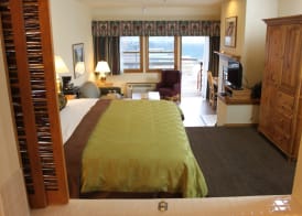 The Pines Resort & Conference Center 5